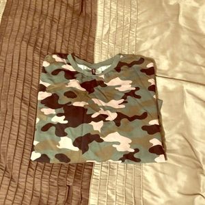 Camouflage sweatshirt